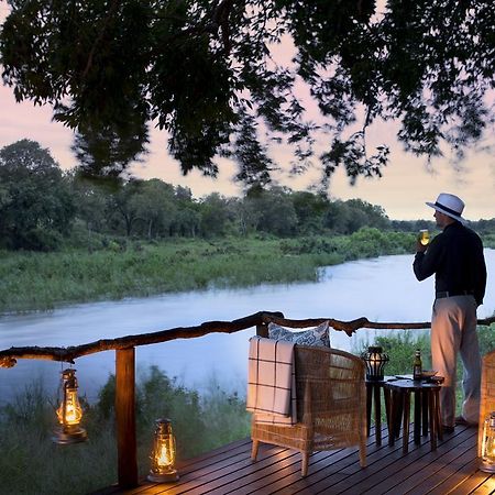 Lion Sands - Tinga Lodge Скукуза Екстериор снимка