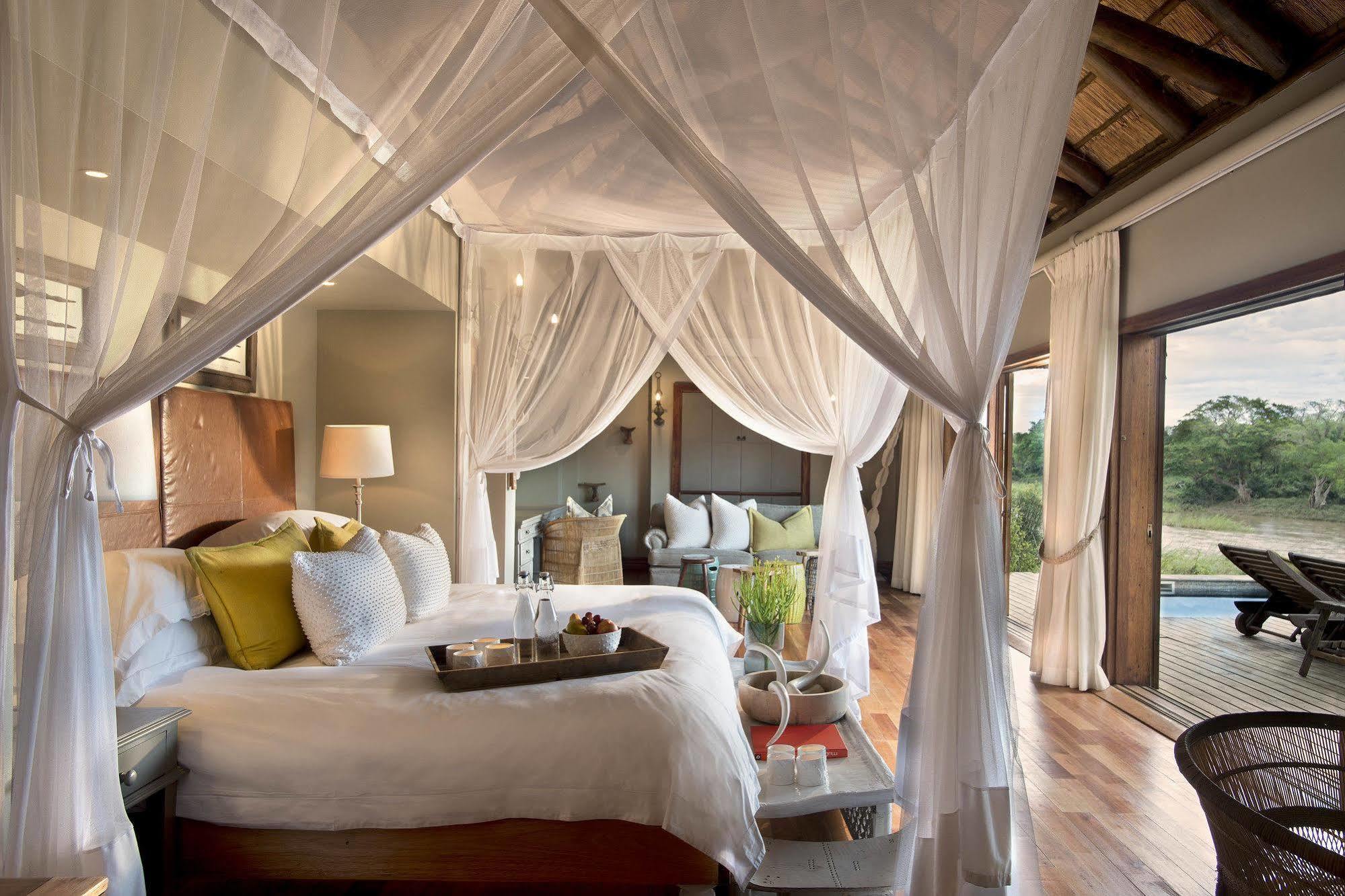 Lion Sands - Tinga Lodge Скукуза Екстериор снимка