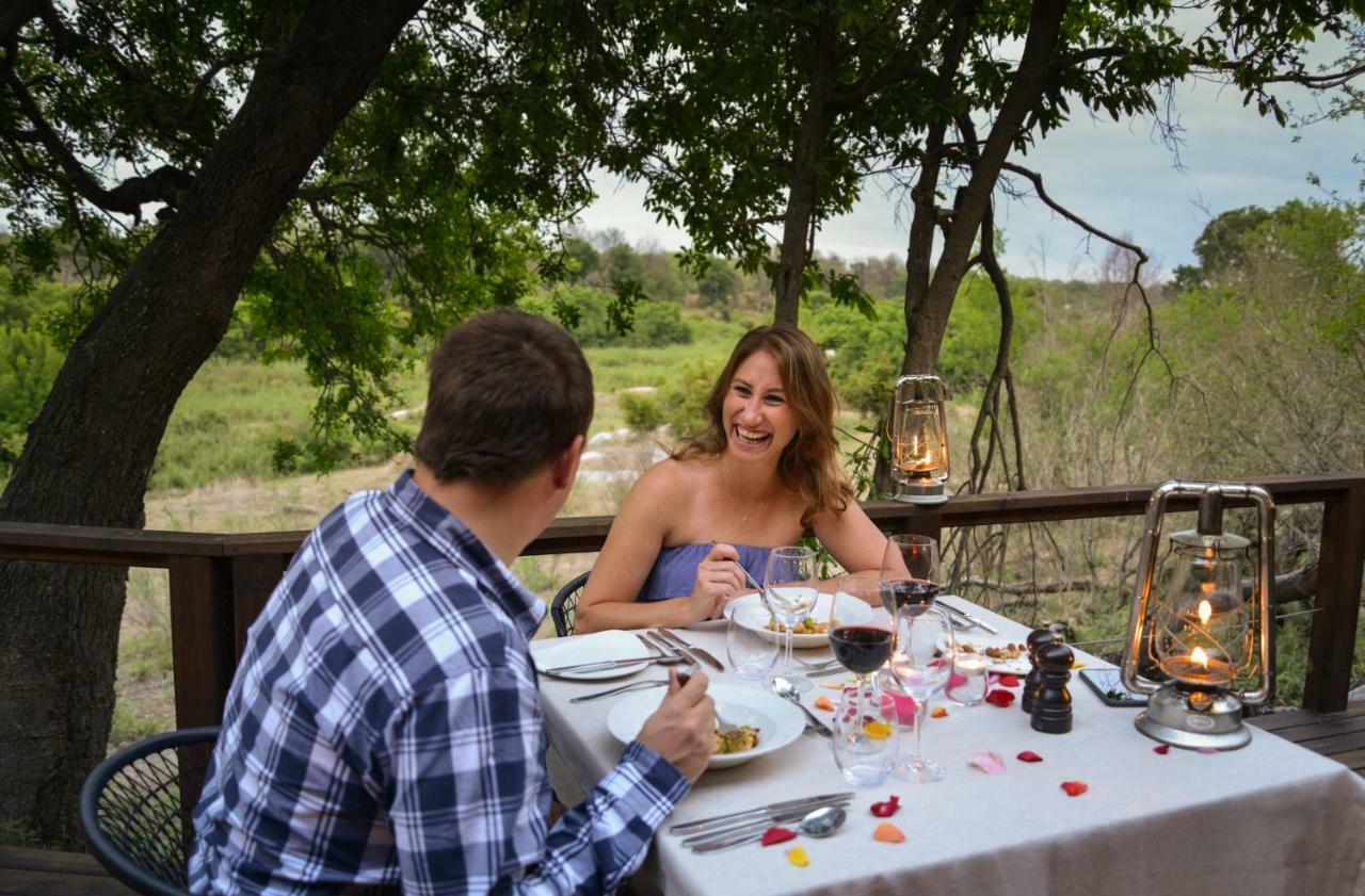 Lion Sands - Tinga Lodge Скукуза Екстериор снимка